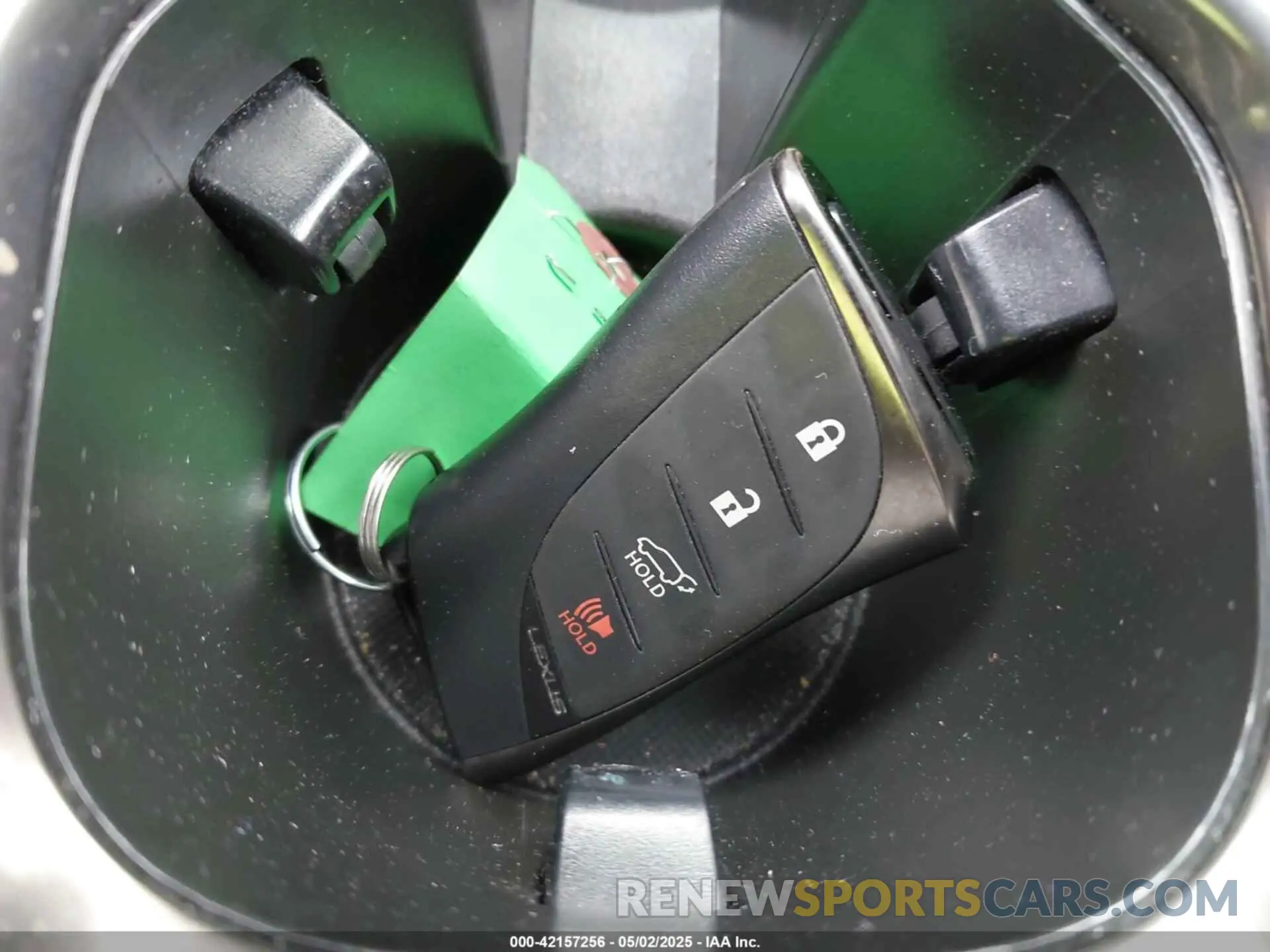 11 fotografías del automóvil dañado 2T2BAMCA0PC037272 LEXUS RX 350 2023