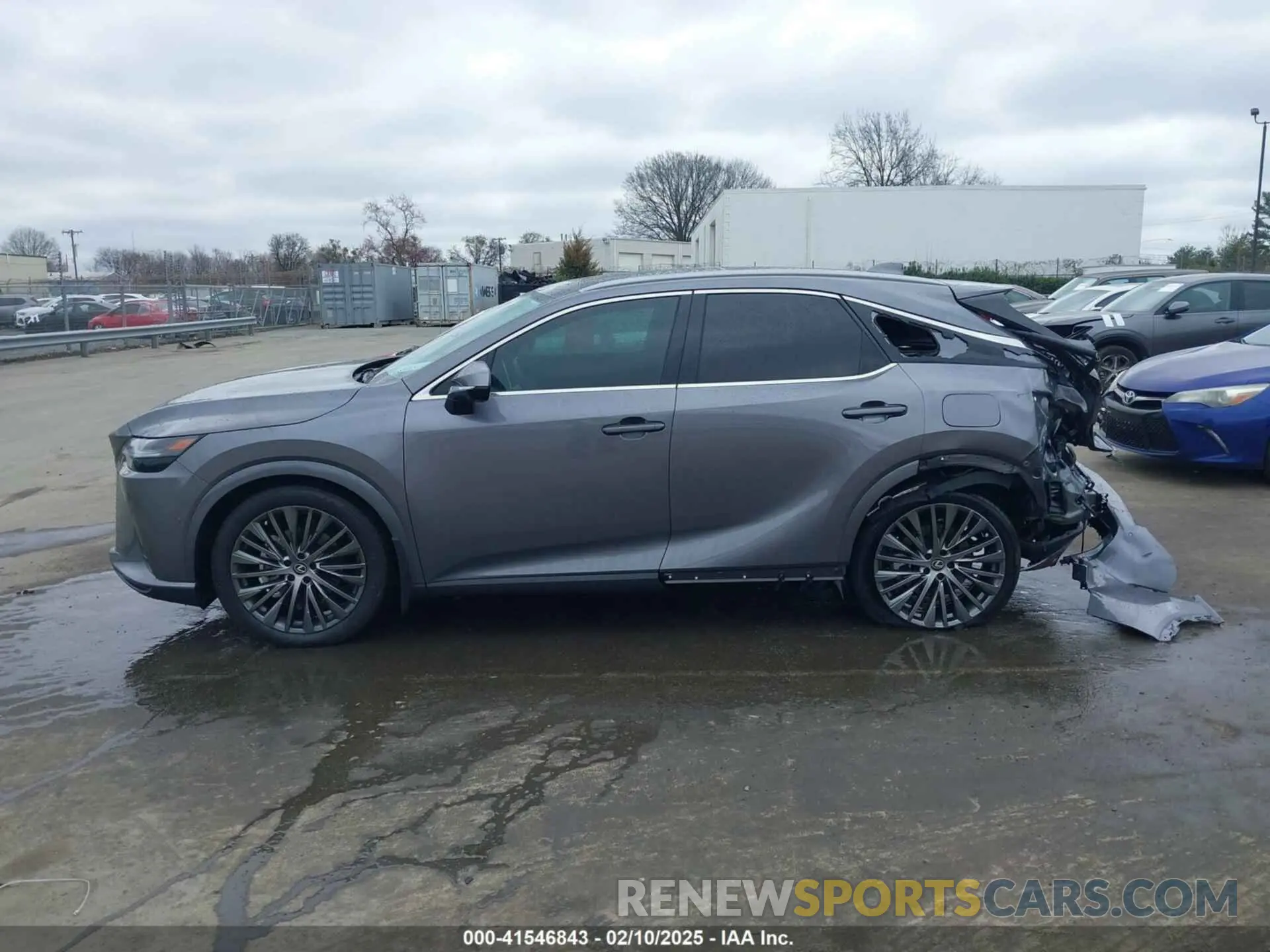 14 fotografías del automóvil dañado 2T2BAMCA4PC017770 LEXUS RX 350 2023