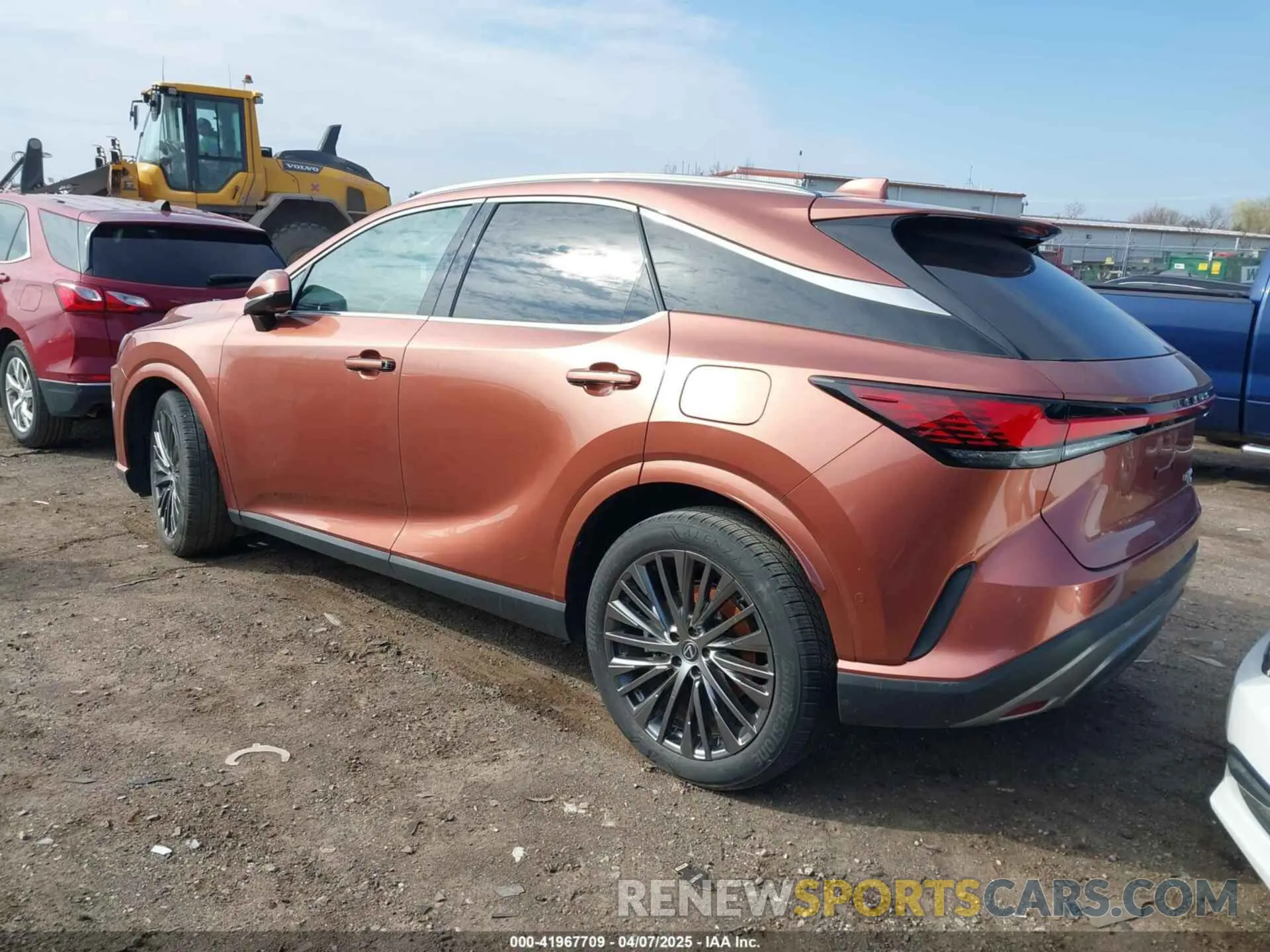 3 fotografías del automóvil dañado 2T2BAMCA6PC019746 LEXUS RX 350 2023