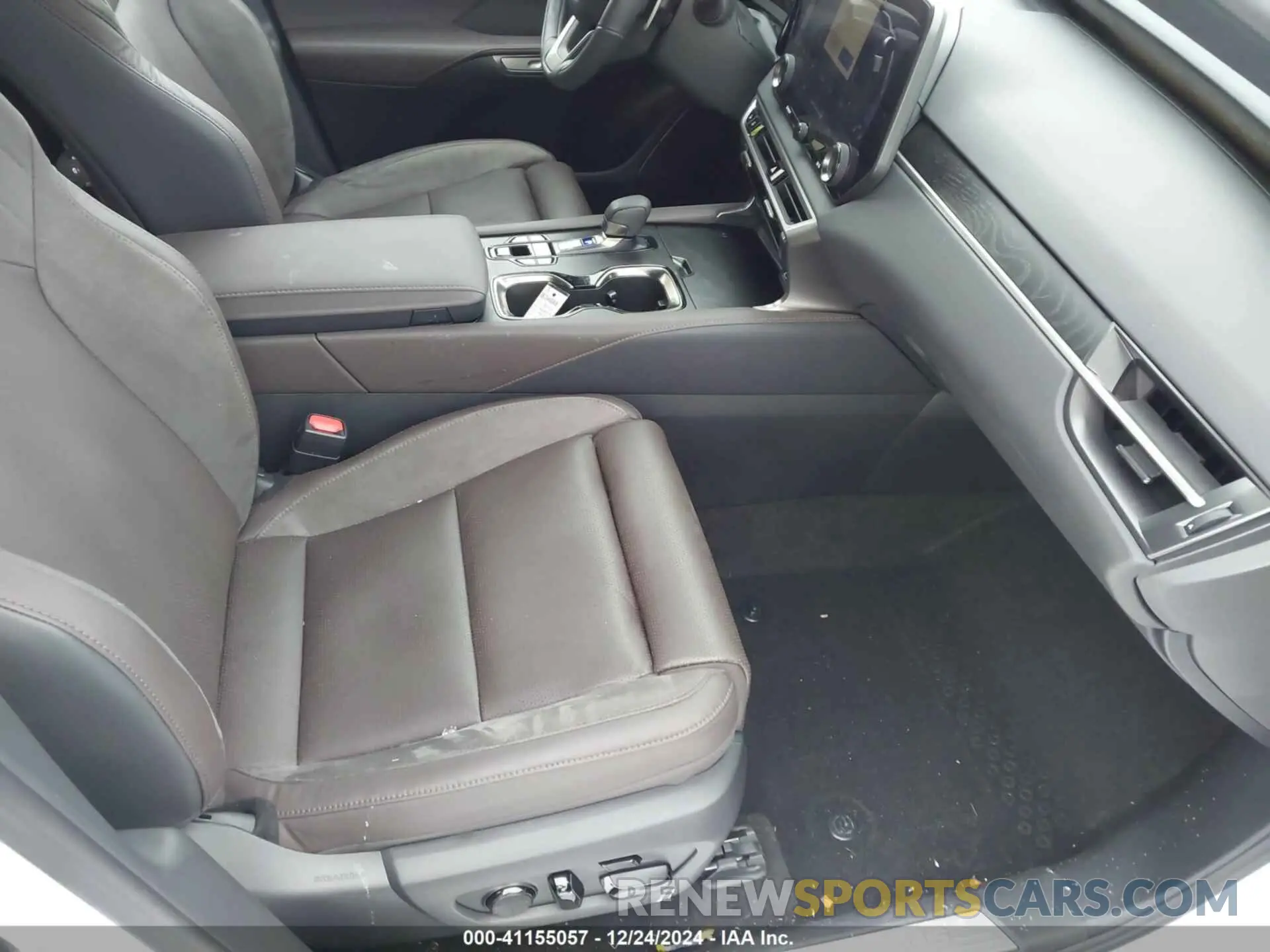 5 fotografías del automóvil dañado 2T2BAMCA7PC028505 LEXUS RX 350 2023