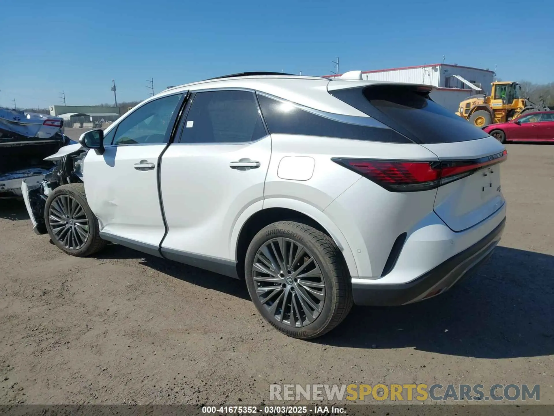 3 fotografías del automóvil dañado 2T2BAMCA7PC030674 LEXUS RX 350 2023
