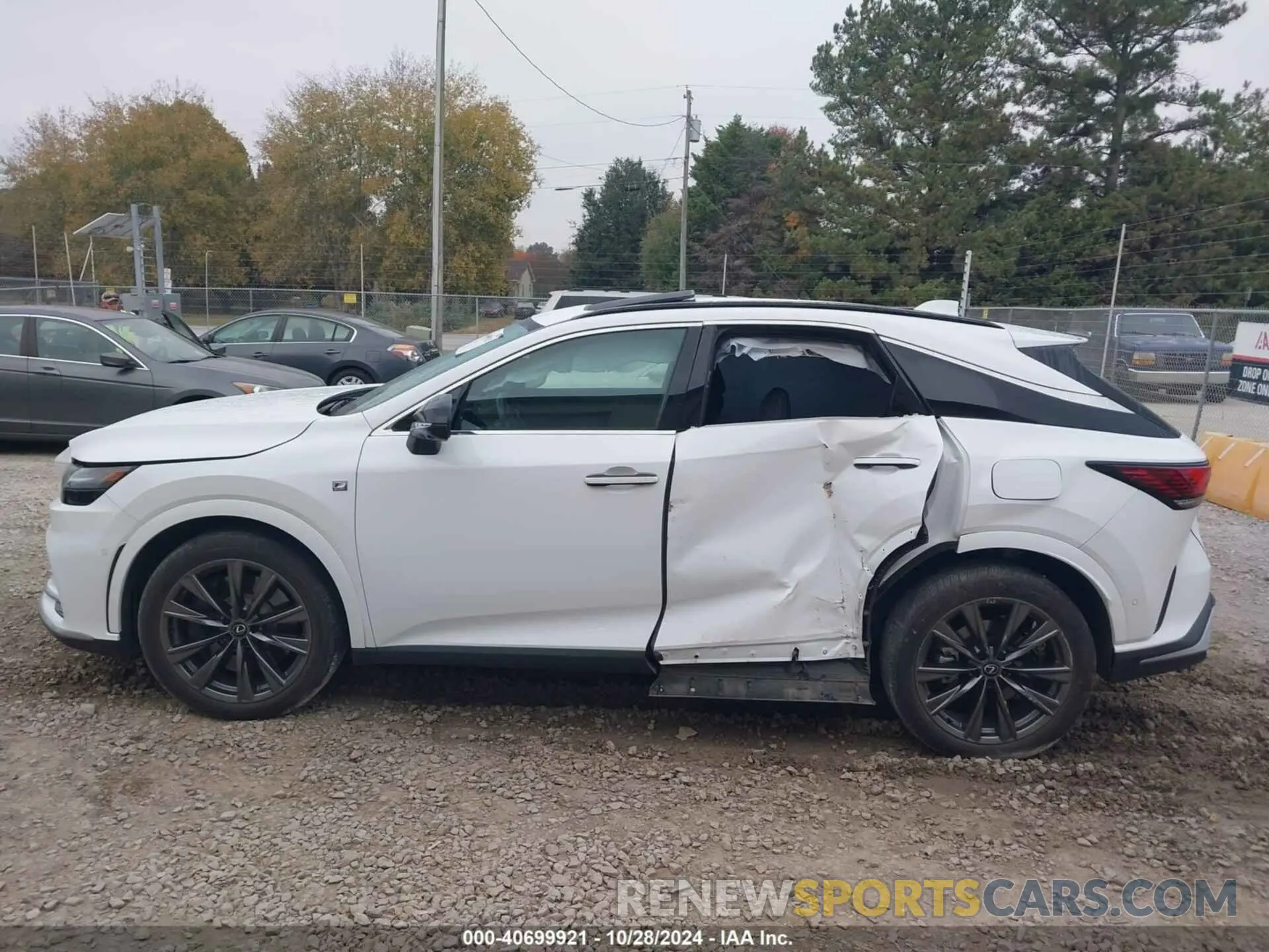 15 fotografías del automóvil dañado 2T2BAMCA9PC008580 LEXUS RX 350 2023