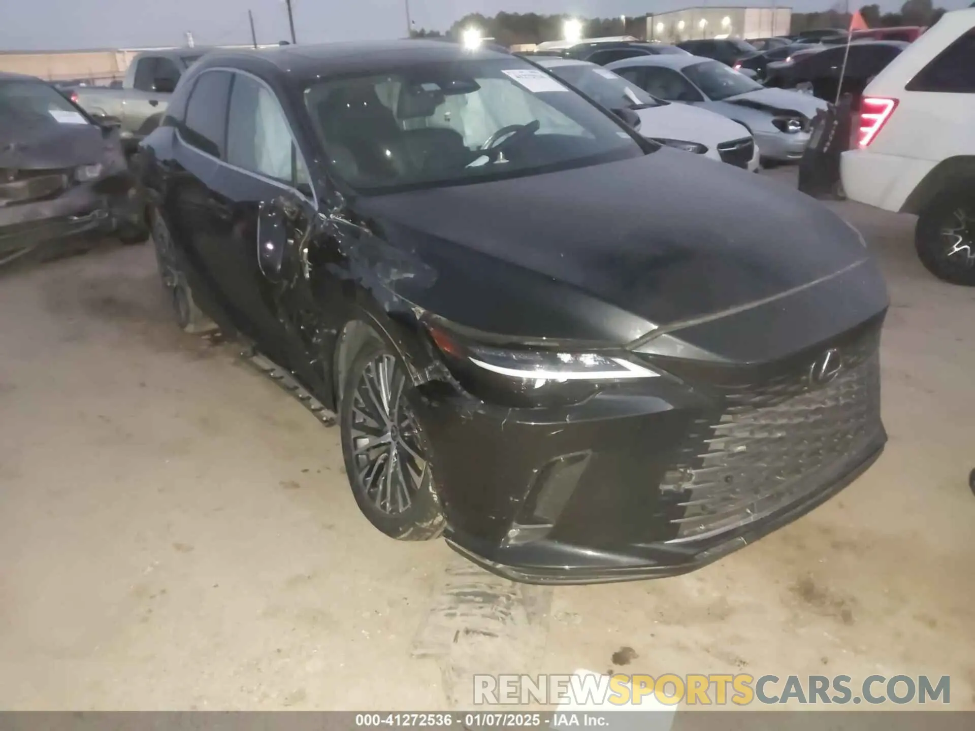 1 fotografías del automóvil dañado JTJCHMAA9P2002460 LEXUS RX 350 2023