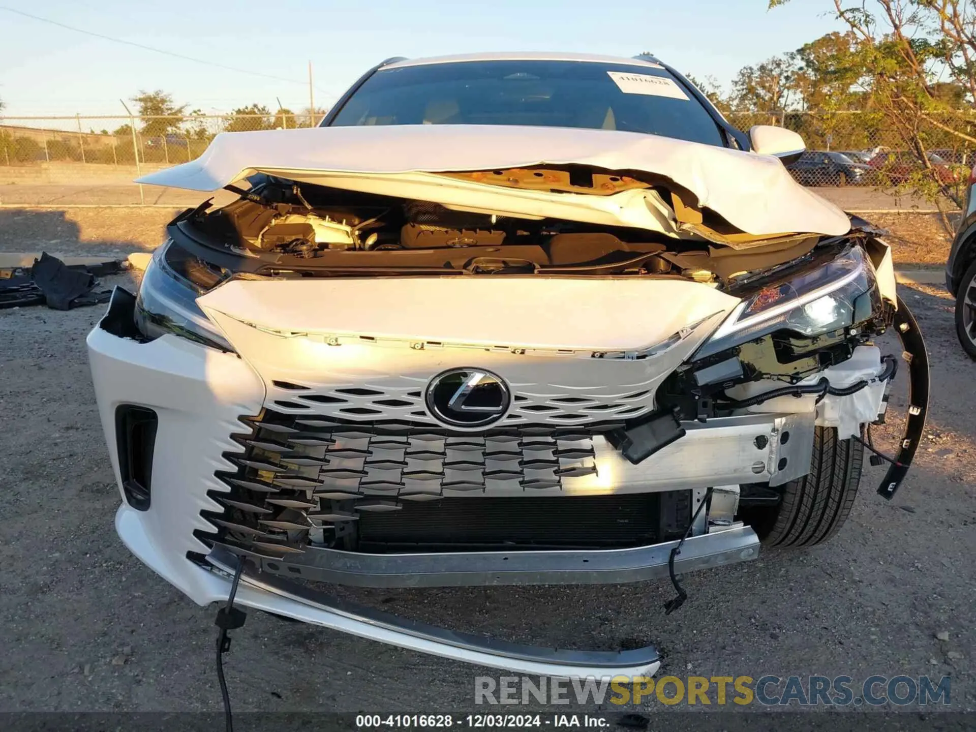 6 fotografías del automóvil dañado 2T2BAMBA0RC040242 LEXUS RX 350 2024