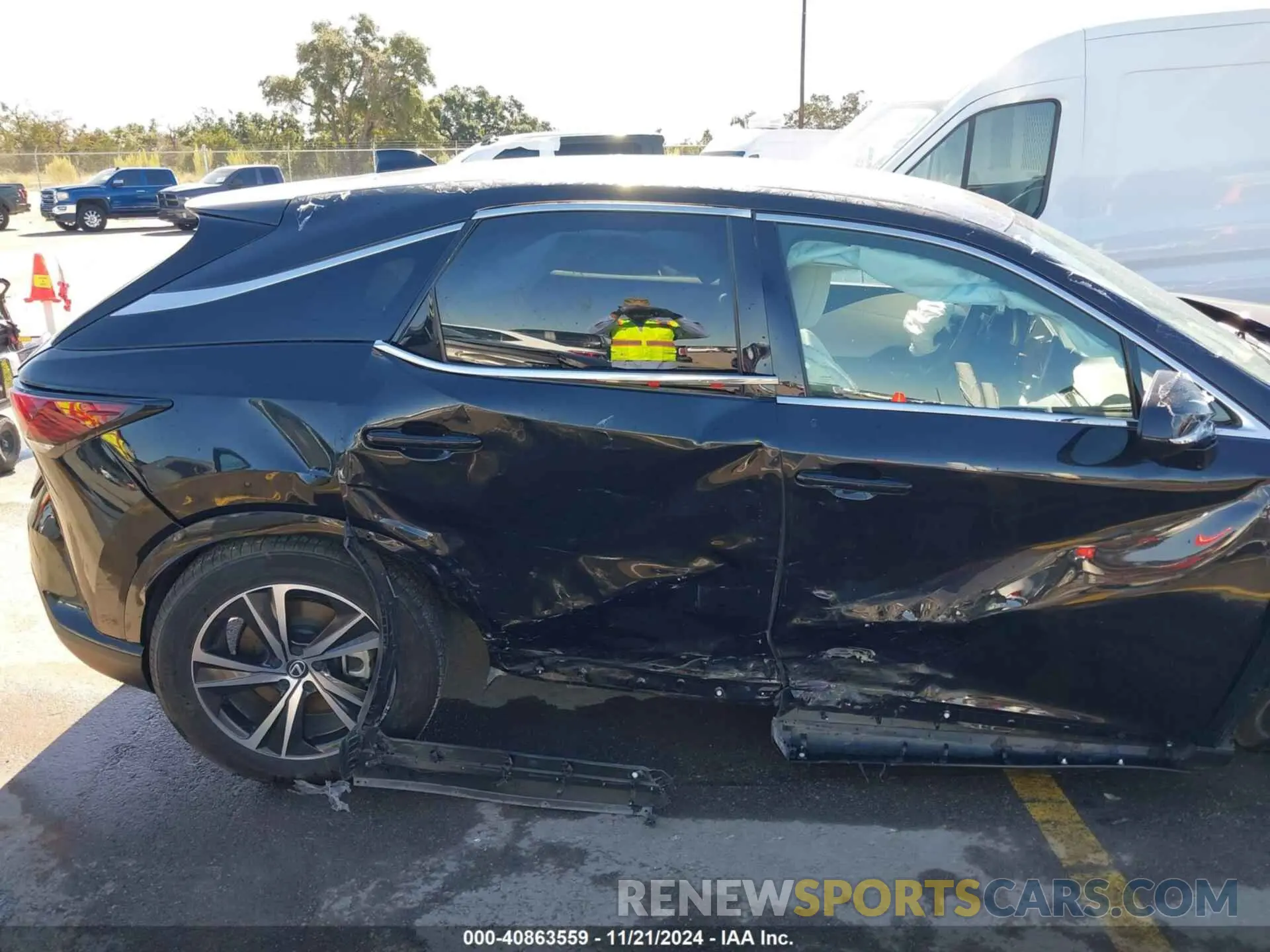 20 fotografías del automóvil dañado 2T2BAMBA1RC023966 LEXUS RX 350 2024