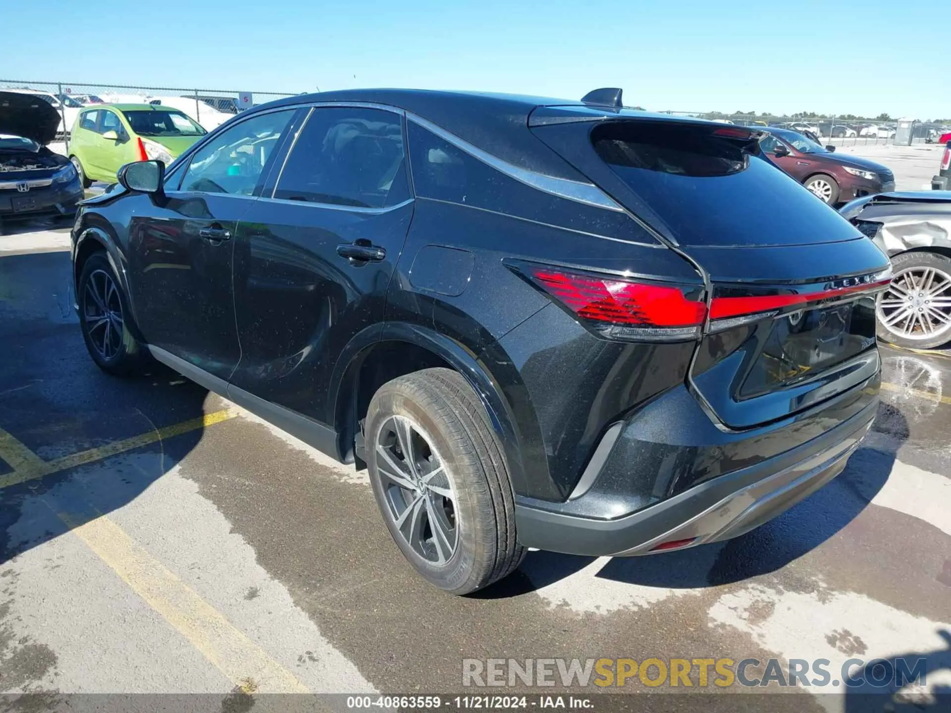 3 fotografías del automóvil dañado 2T2BAMBA1RC023966 LEXUS RX 350 2024