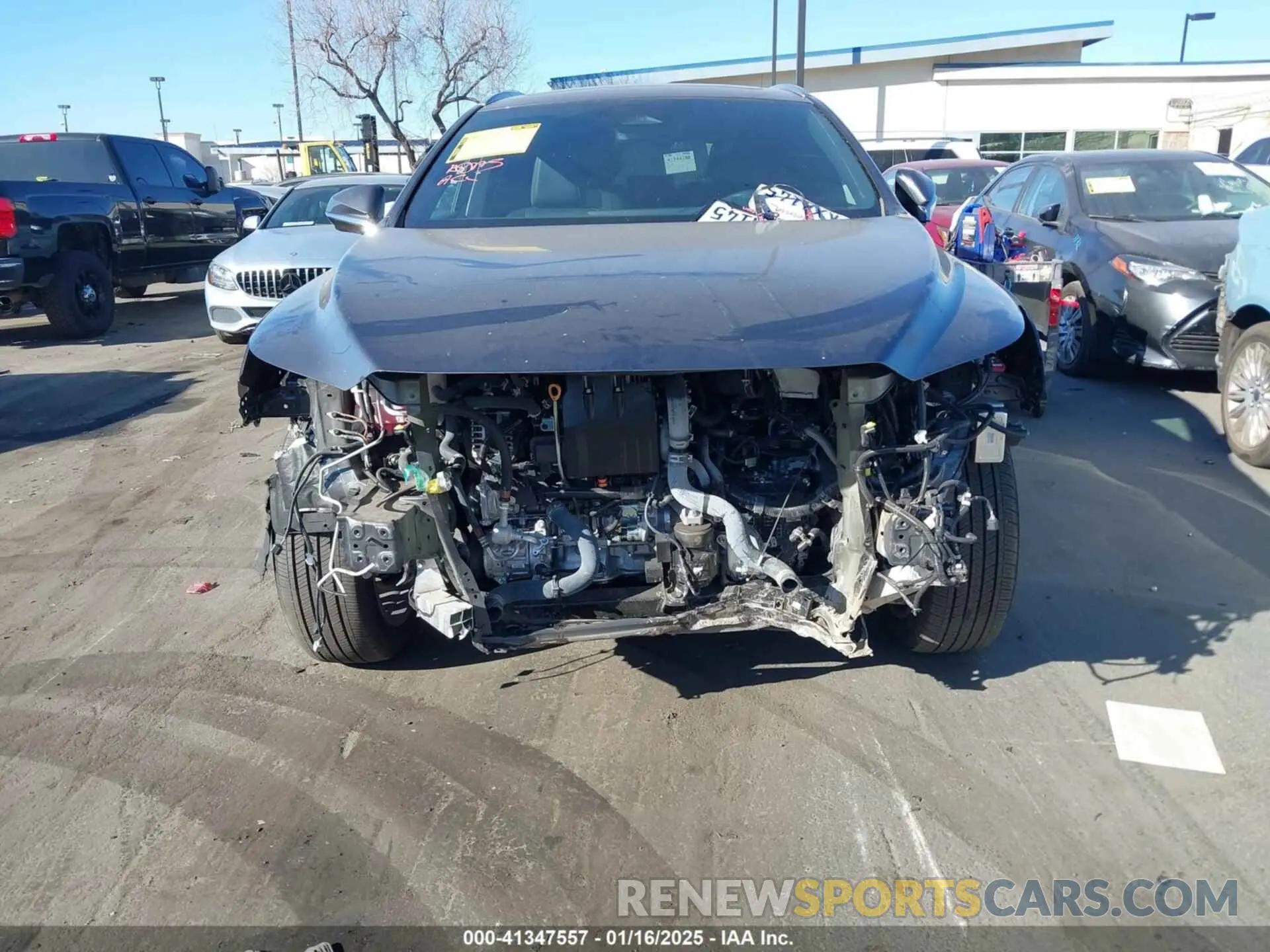 13 fotografías del automóvil dañado 2T2BAMBA3RC028022 LEXUS RX 350 2024