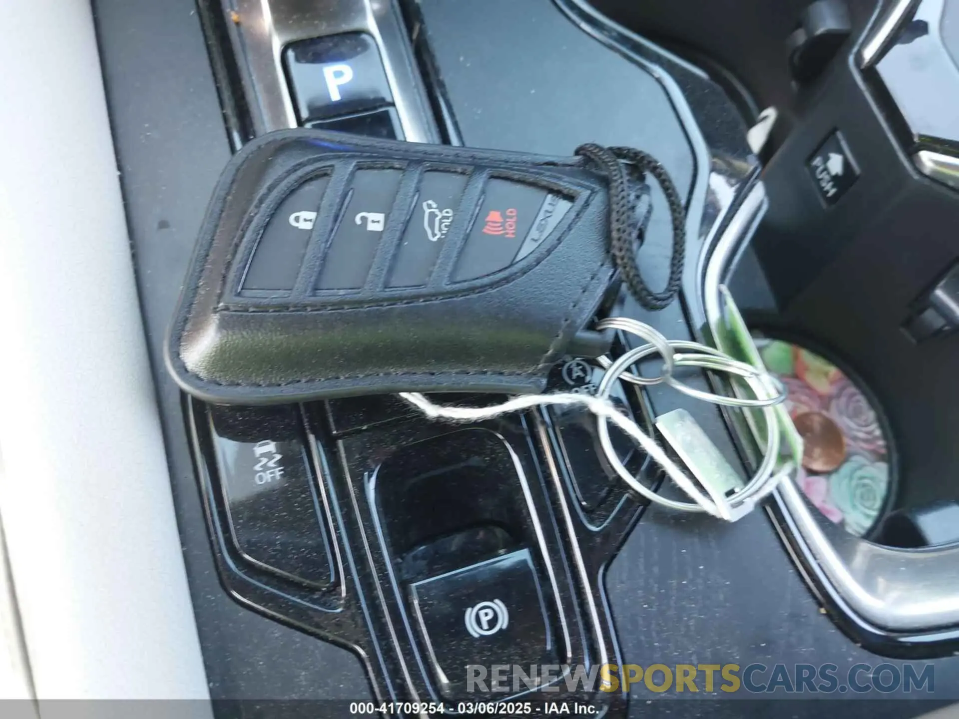 11 fotografías del automóvil dañado 2T2BAMBA5RC029138 LEXUS RX 350 2024