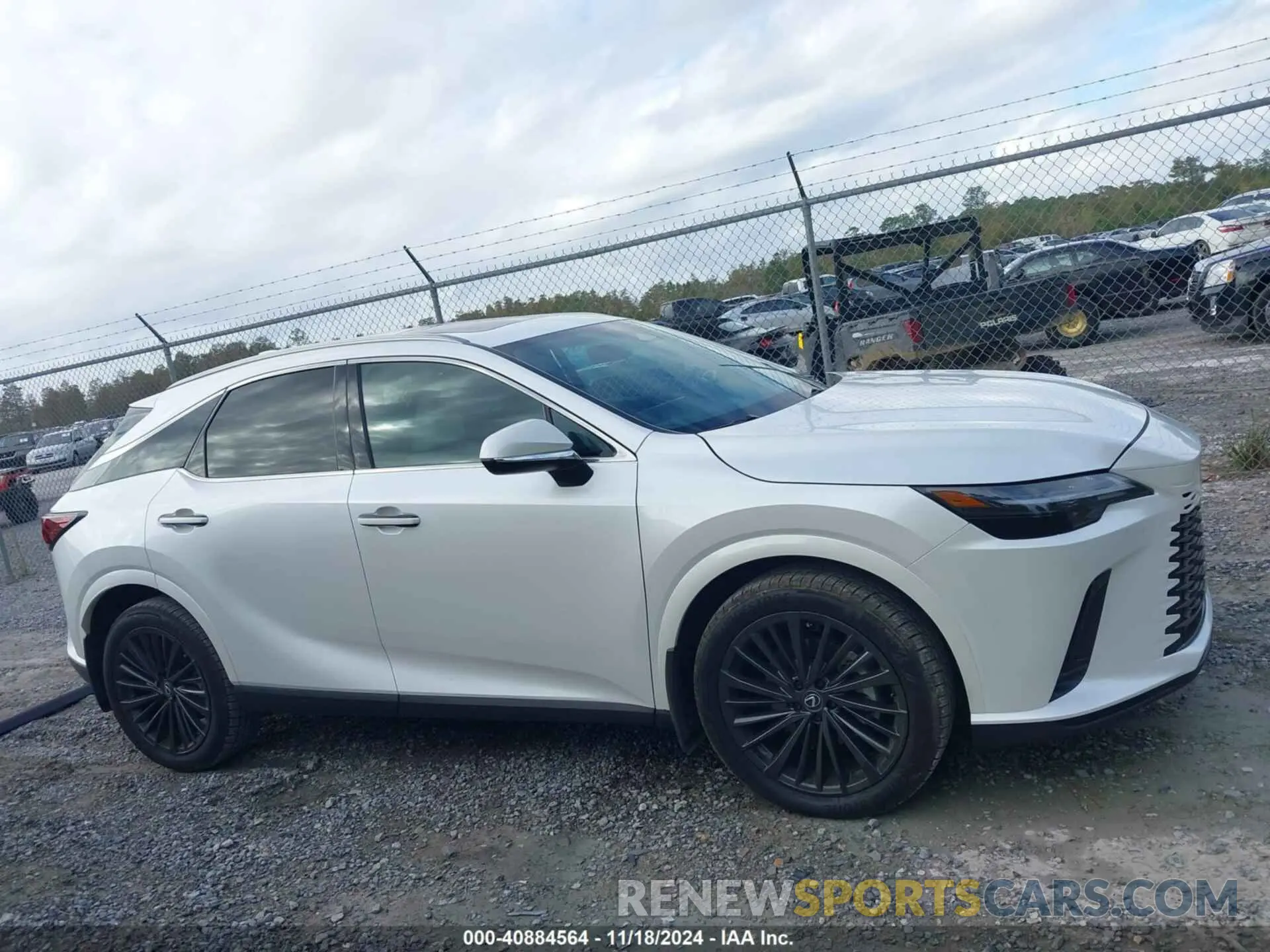 14 fotografías del automóvil dañado 2T2BAMBA9RC044337 LEXUS RX 350 2024