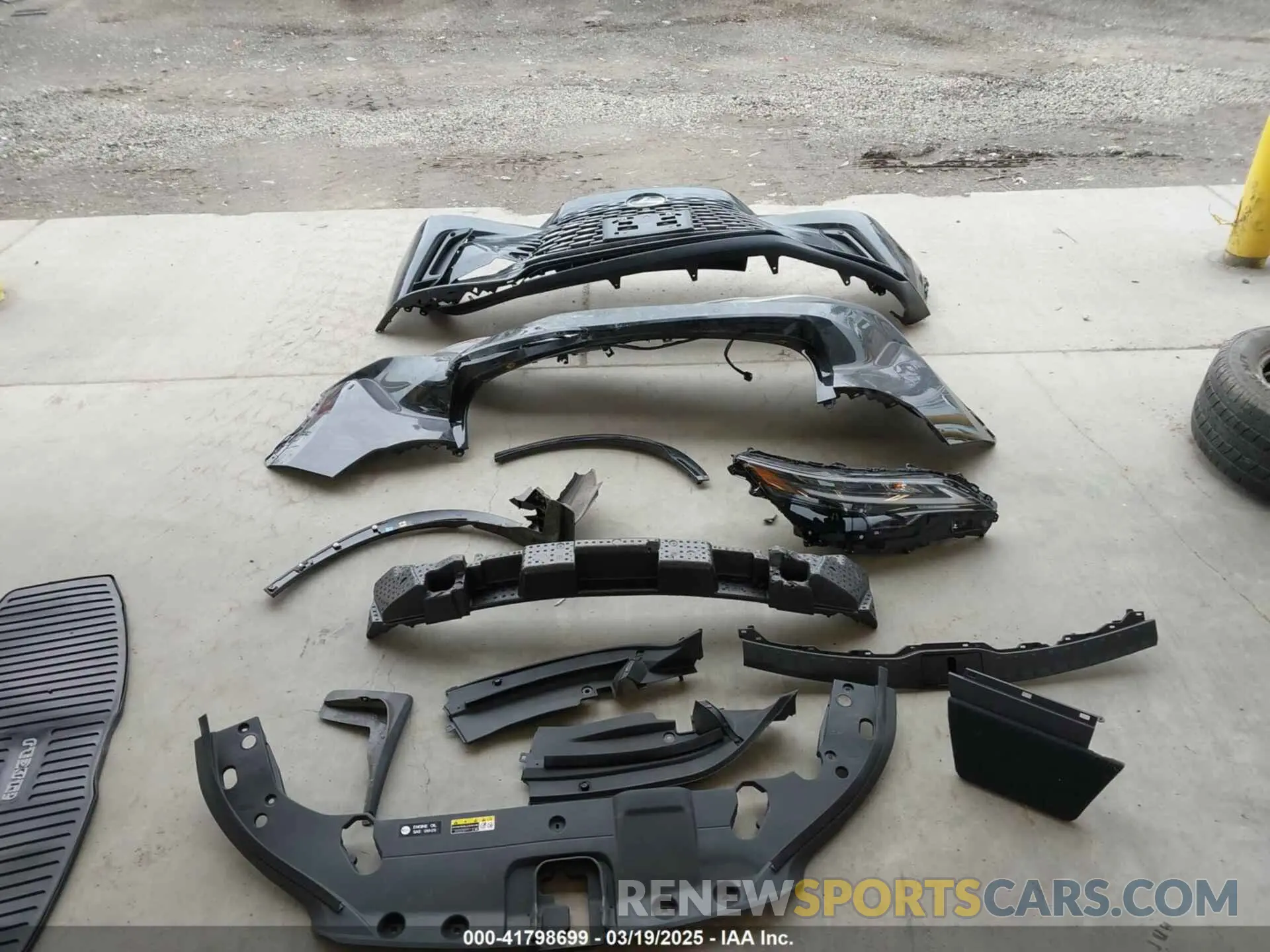 12 fotografías del automóvil dañado 2T2BAMCA4RC048293 LEXUS RX 350 2024