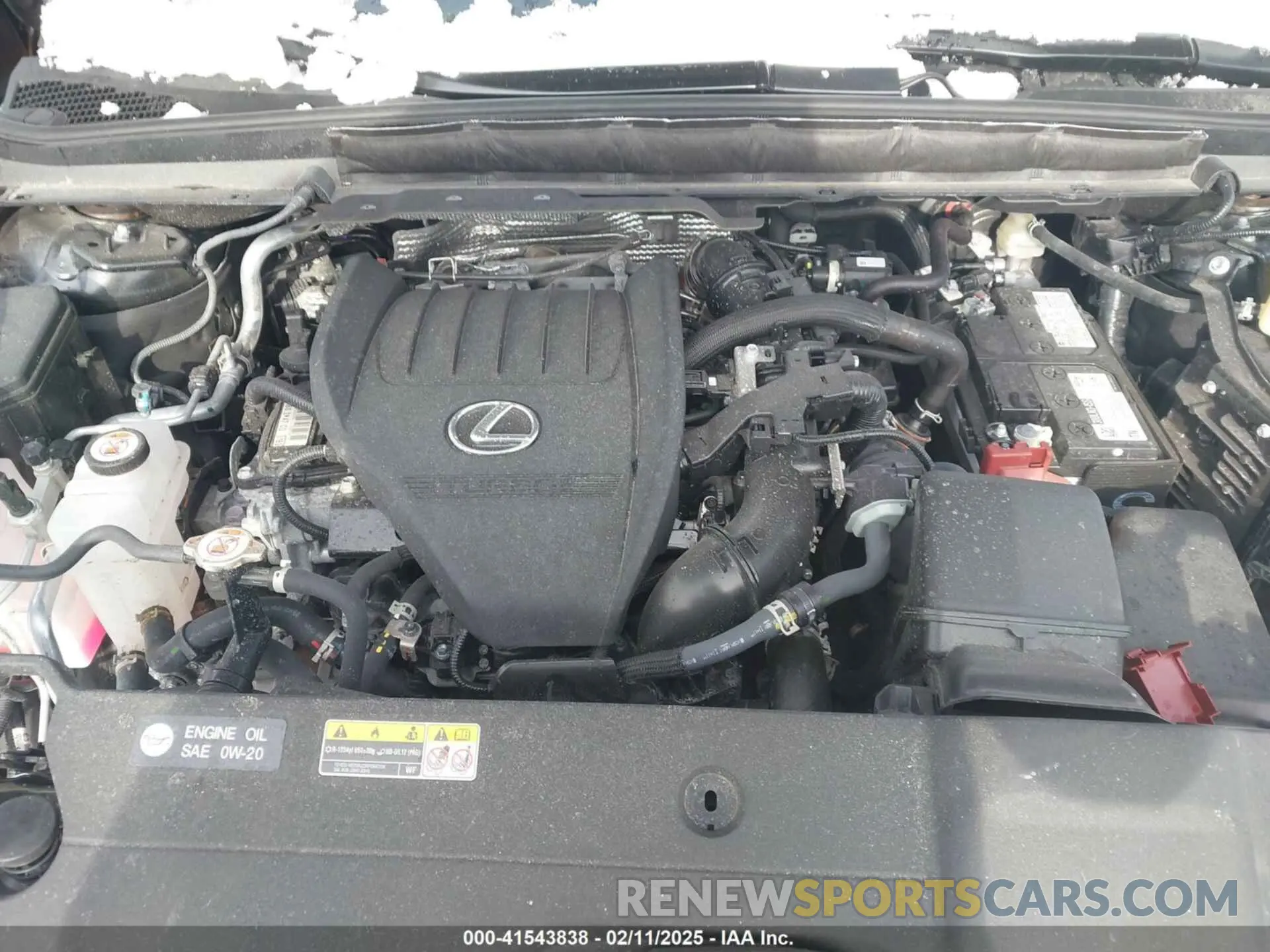 10 fotografías del automóvil dañado 2T2BAMCA8RC042688 LEXUS RX 350 2024