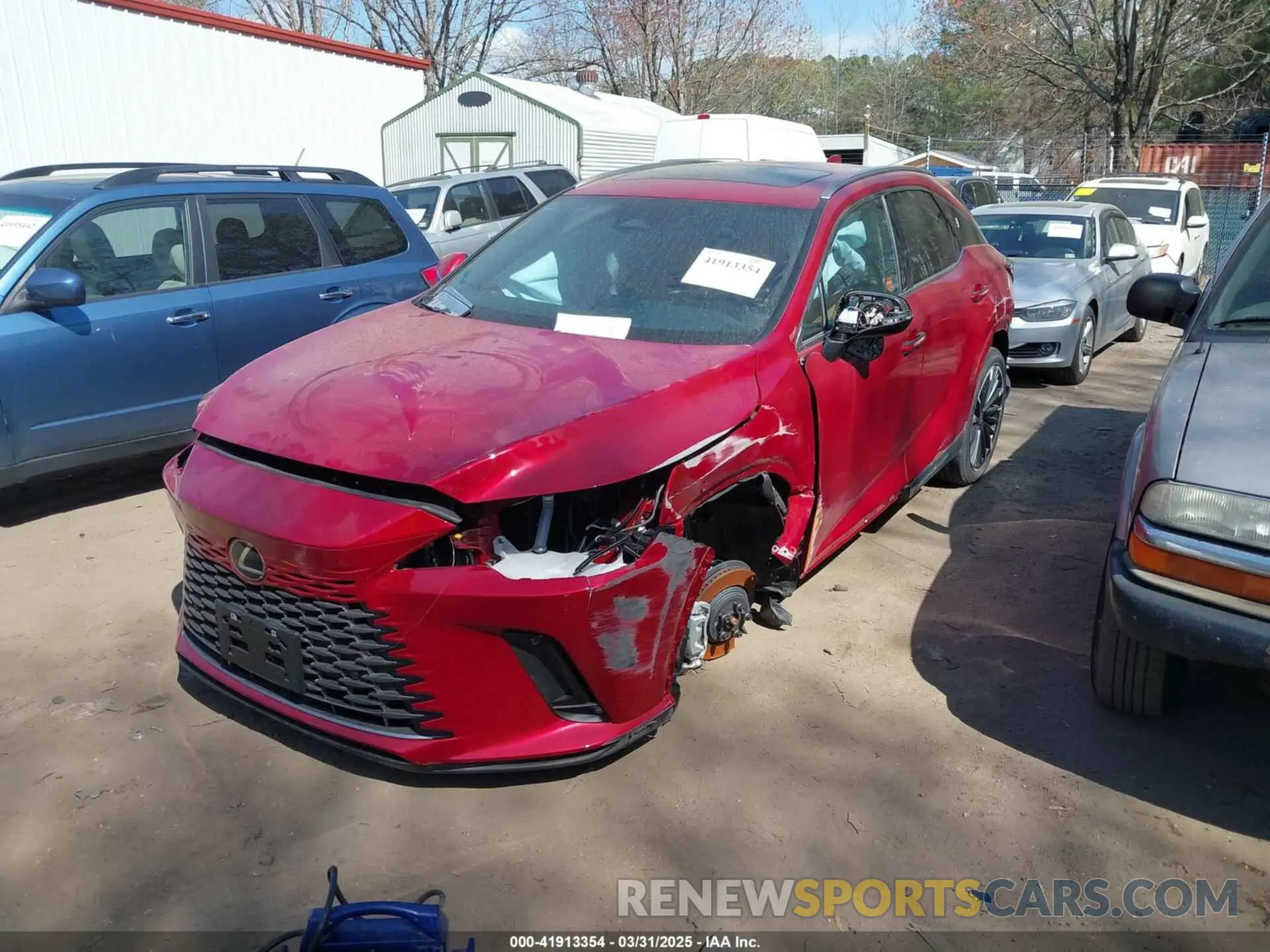 2 fotografías del automóvil dañado 2T2BAMCA9RC079250 LEXUS RX 350 2024