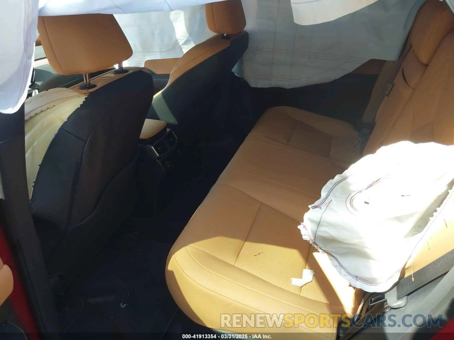 8 fotografías del automóvil dañado 2T2BAMCA9RC079250 LEXUS RX 350 2024