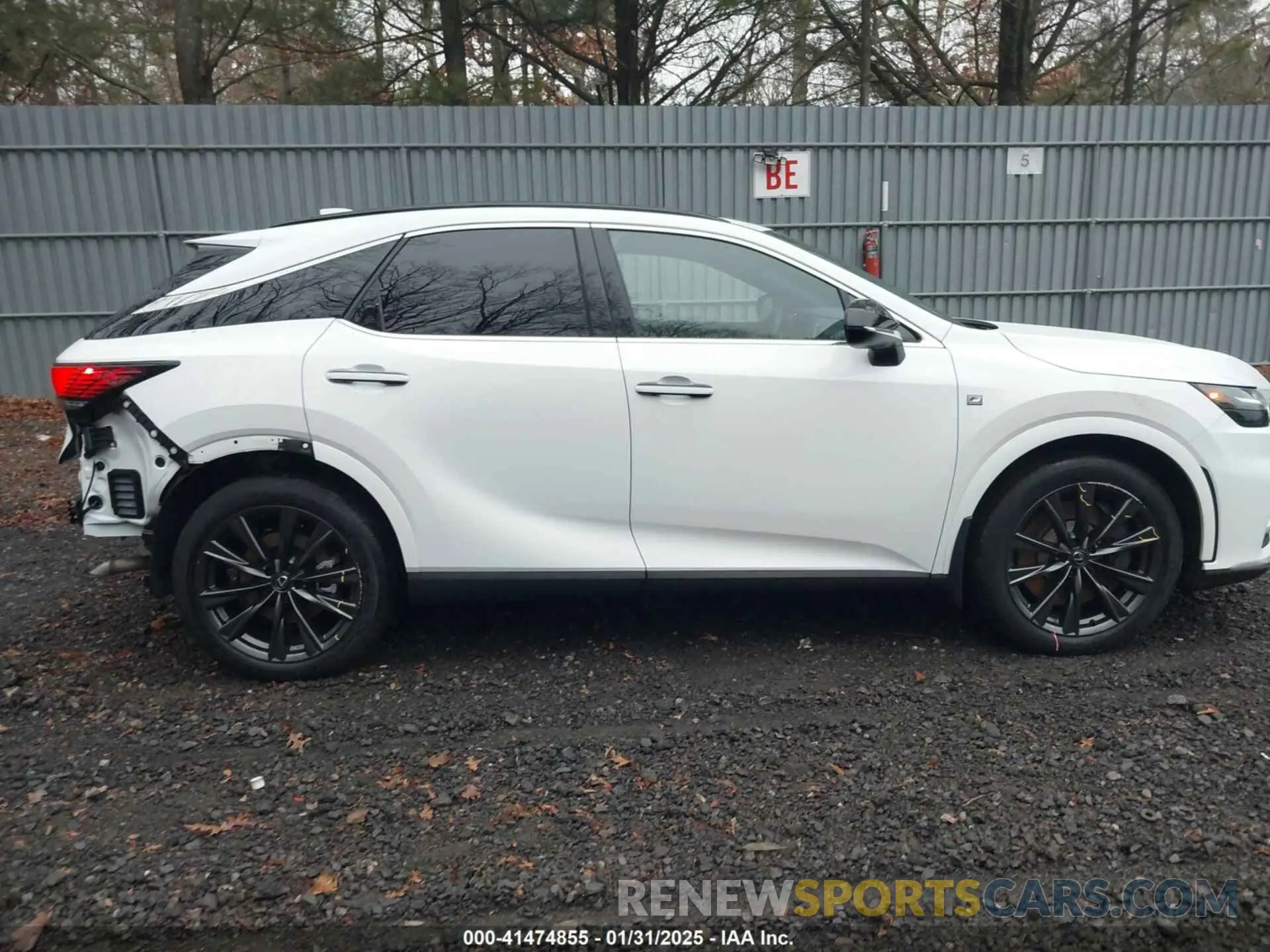13 fotografías del automóvil dañado 2T2BAMCAXRC071786 LEXUS RX 350 2024