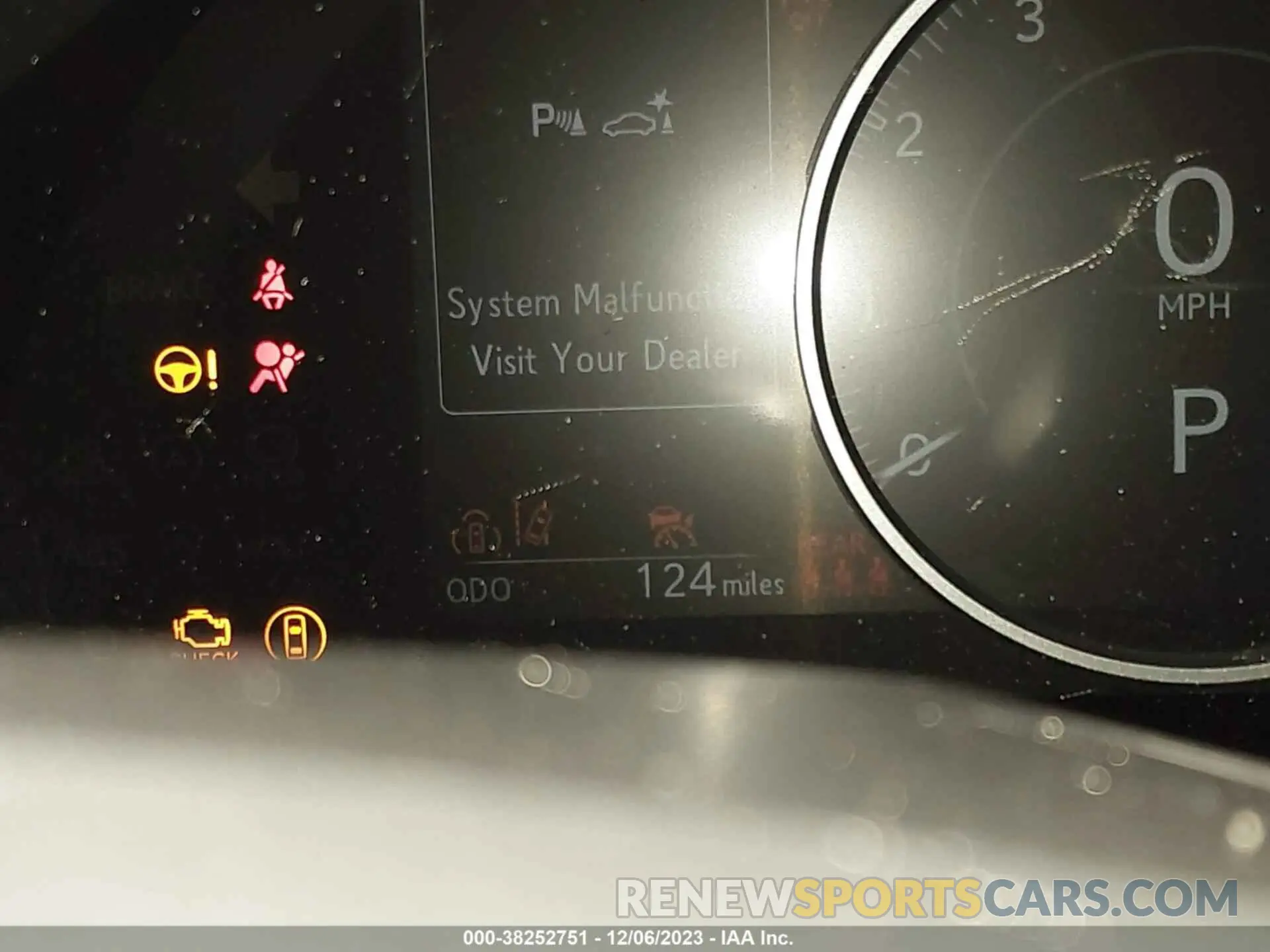15 fotografías del automóvil dañado JTJCHMAA2R2014503 LEXUS RX 350 2024