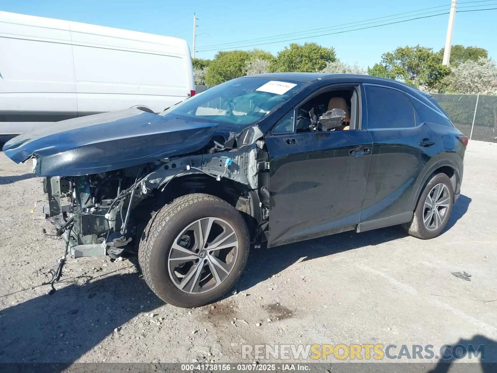 20 fotografías del automóvil dañado JTJCHMAA3R2018477 LEXUS RX 350 2024