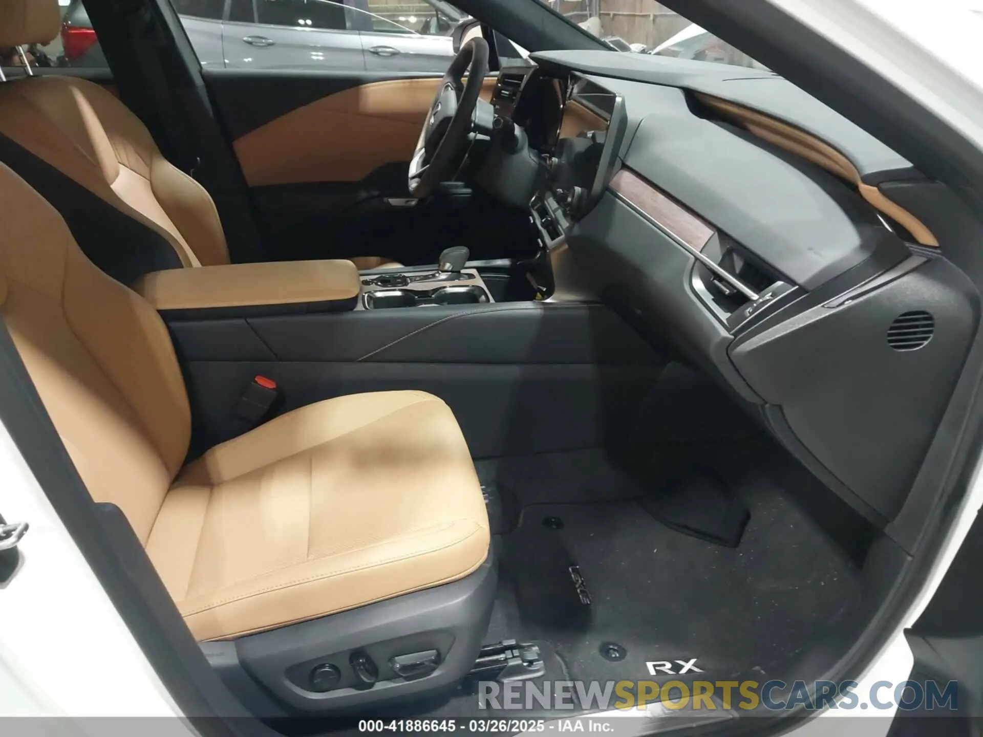 5 fotografías del automóvil dañado 2T2BAMCA3SC092209 LEXUS RX 350 2025