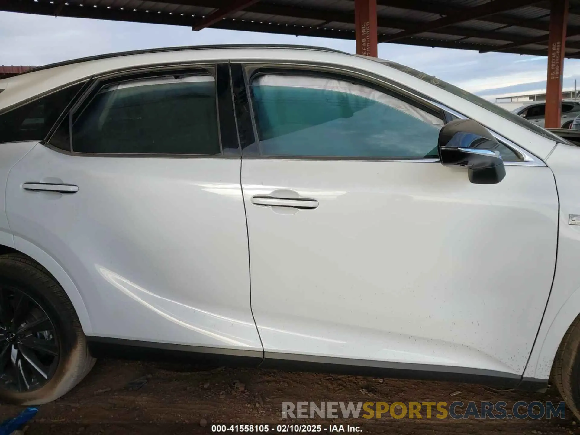 13 fotografías del automóvil dañado 2T2BAMCA7SC093752 LEXUS RX 350 2025