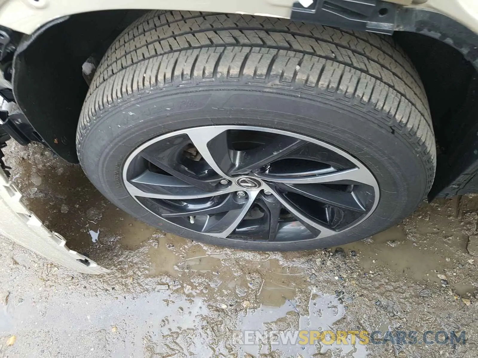 9 fotografías del automóvil dañado 2T2BZMCA2KC203616 LEXUS RX 350 BAS 2019