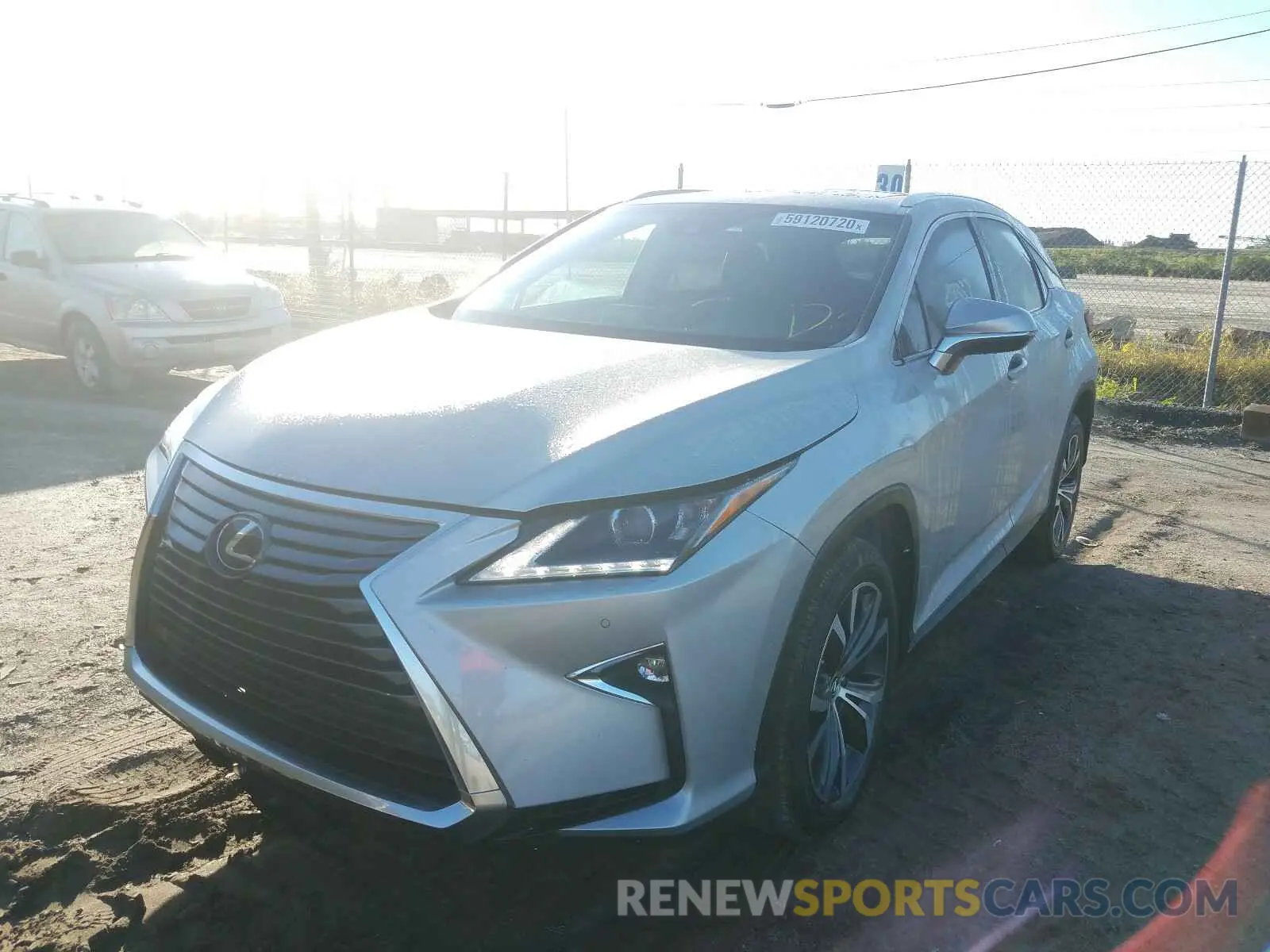 2 fotografías del automóvil dañado 2T2BZMCA4HC094861 LEXUS RX 350 BAS 2019