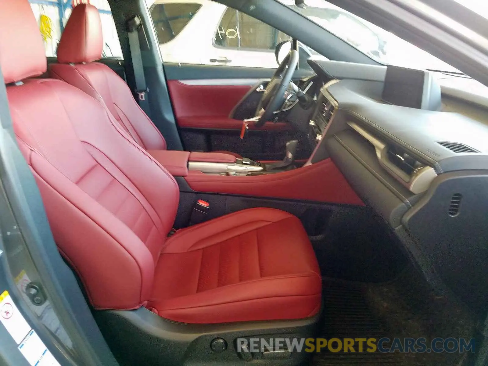 5 fotografías del automóvil dañado 2T2BZMCA5KC195236 LEXUS RX 350 BAS 2019