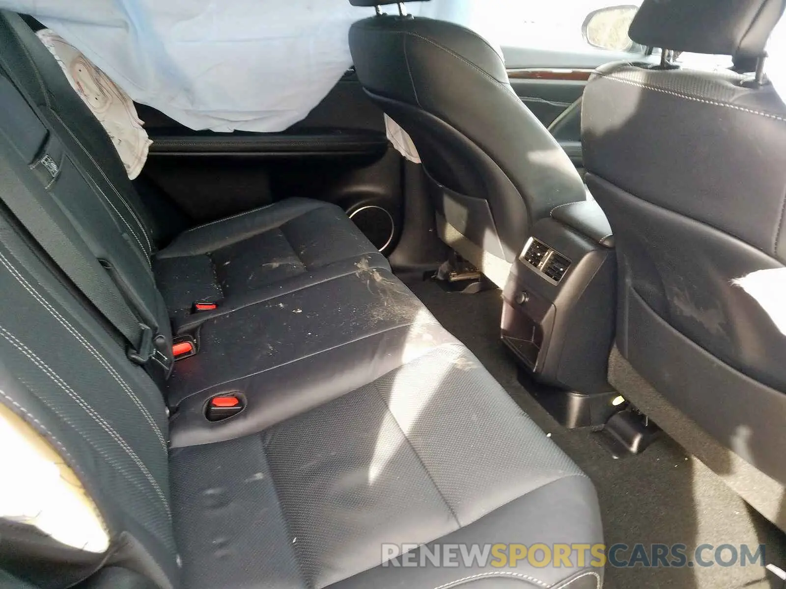 6 fotografías del automóvil dañado 2T2BZMCA6KC204655 LEXUS RX 350 BAS 2019