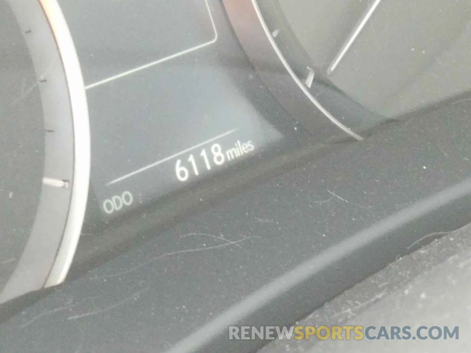 8 fotografías del automóvil dañado 2T2BZMCA8KC188135 LEXUS RX 350 BAS 2019