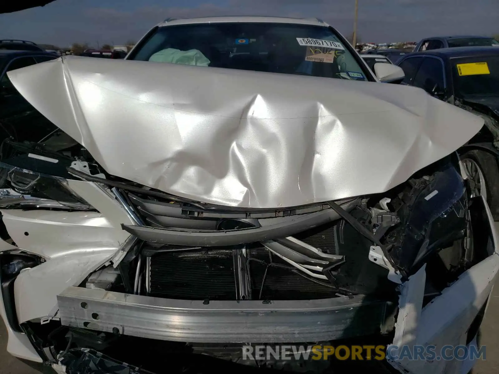 7 fotografías del automóvil dañado 2T2ZZMCA2KC125952 LEXUS RX 350 BAS 2019