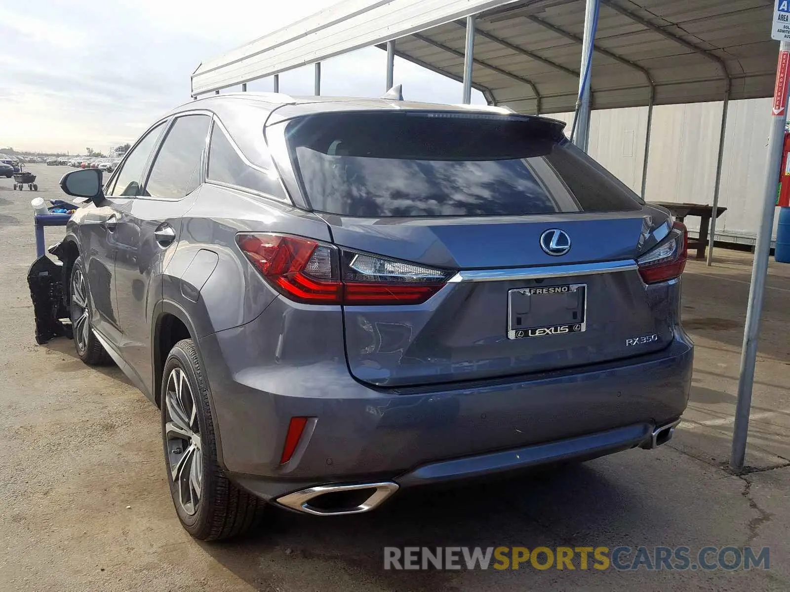 3 fotografías del automóvil dañado 2T2ZZMCA4KC140825 LEXUS RX 350 BAS 2019