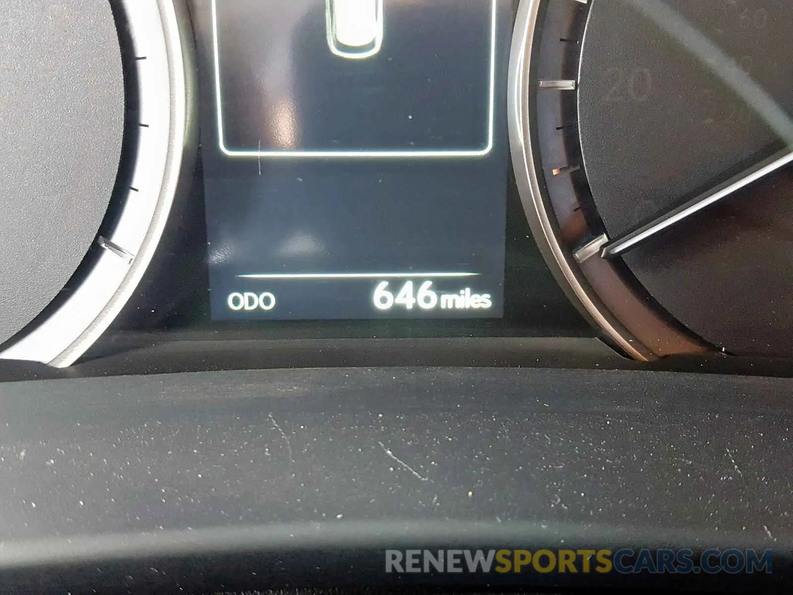 8 fotografías del automóvil dañado 2T2ZZMCA4KC140825 LEXUS RX 350 BAS 2019