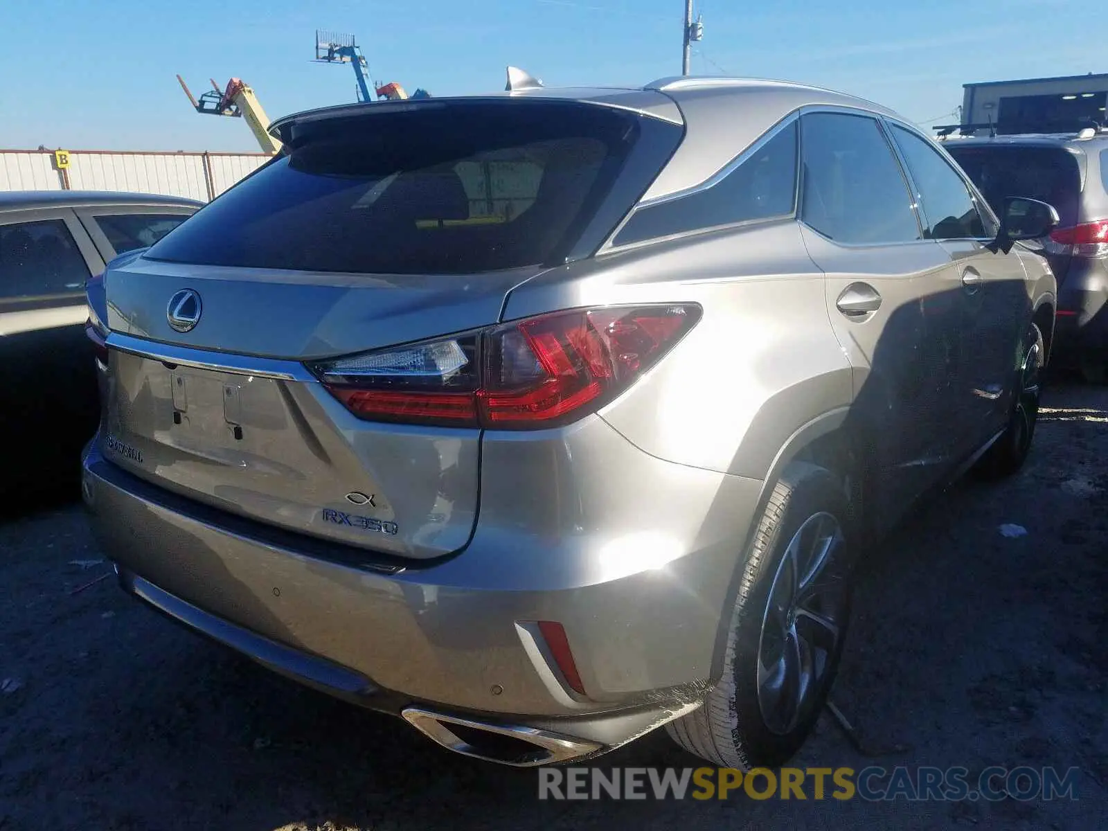 4 fotografías del automóvil dañado 2T2ZZMCAXKC117694 LEXUS RX 350 BAS 2019