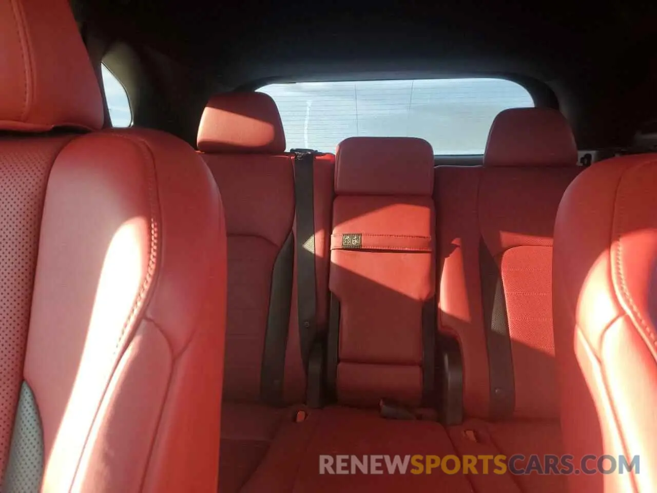 10 fotografías del automóvil dañado 2T2SZMDAXLC235598 LEXUS RX 350 F S 2020