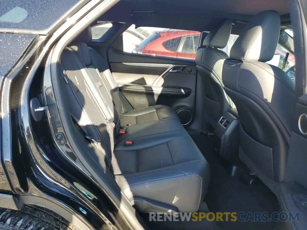 11 fotografías del automóvil dañado 2T2YZMDA0LC234969 LEXUS RX 350 F S 2020