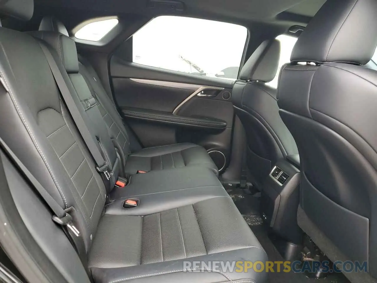 10 fotografías del automóvil dañado 2T2YZMDA3LC245349 LEXUS RX 350 F S 2020