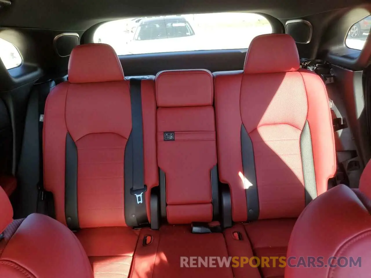 10 fotografías del automóvil dañado 2T2YZMDA5LC244400 LEXUS RX 350 F S 2020