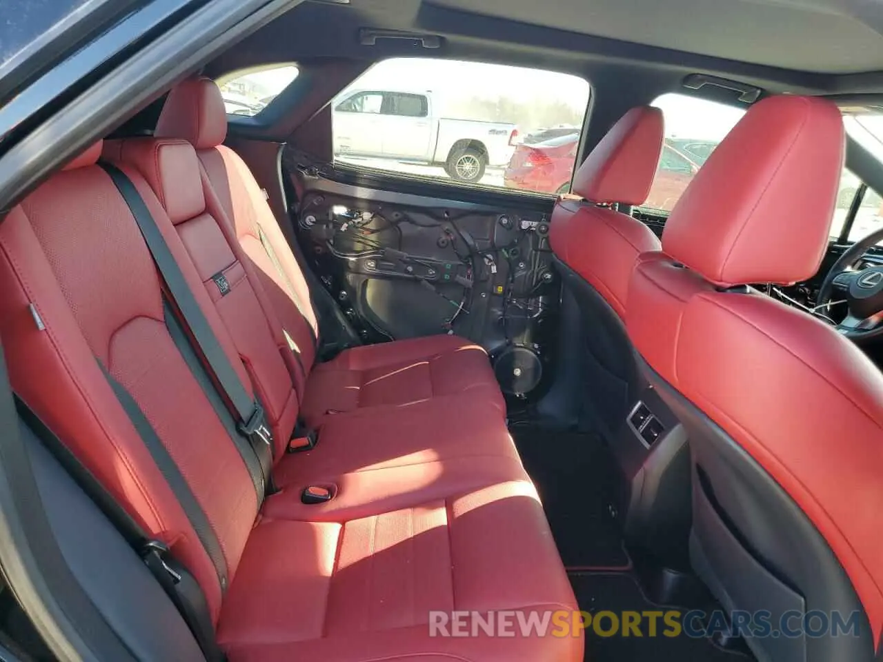 11 fotografías del automóvil dañado 2T2YZMDA5LC244400 LEXUS RX 350 F S 2020