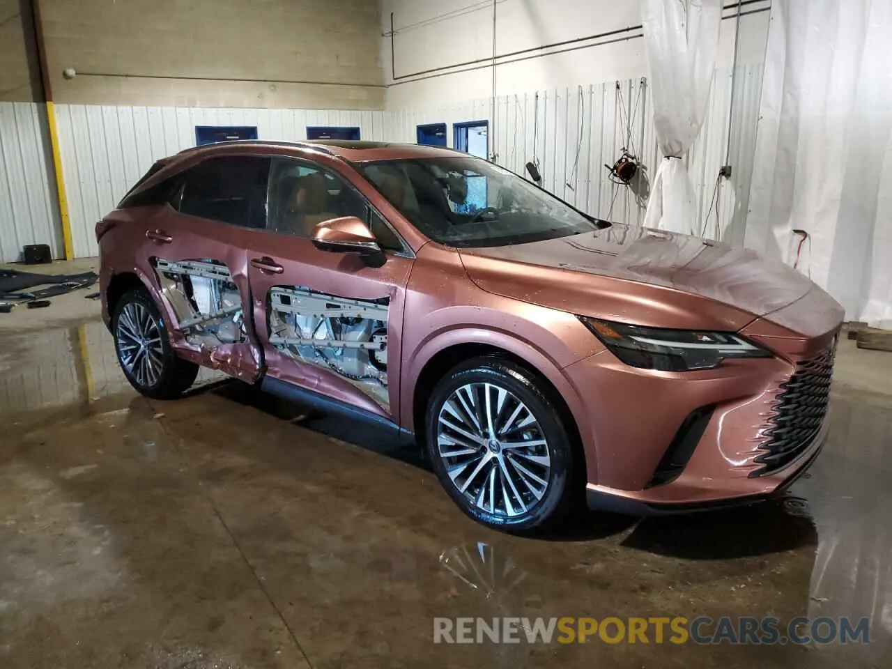 4 fotografías del automóvil dañado JTJCHMAA0P2005747 LEXUS RX 350 PRE 2023