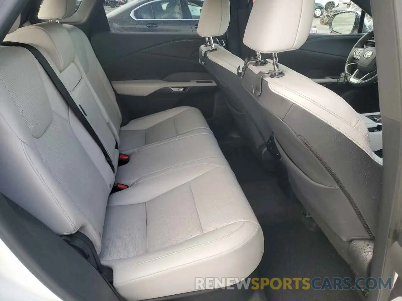 11 fotografías del automóvil dañado JTJCHMAA2P2003045 LEXUS RX 350 PRE 2023