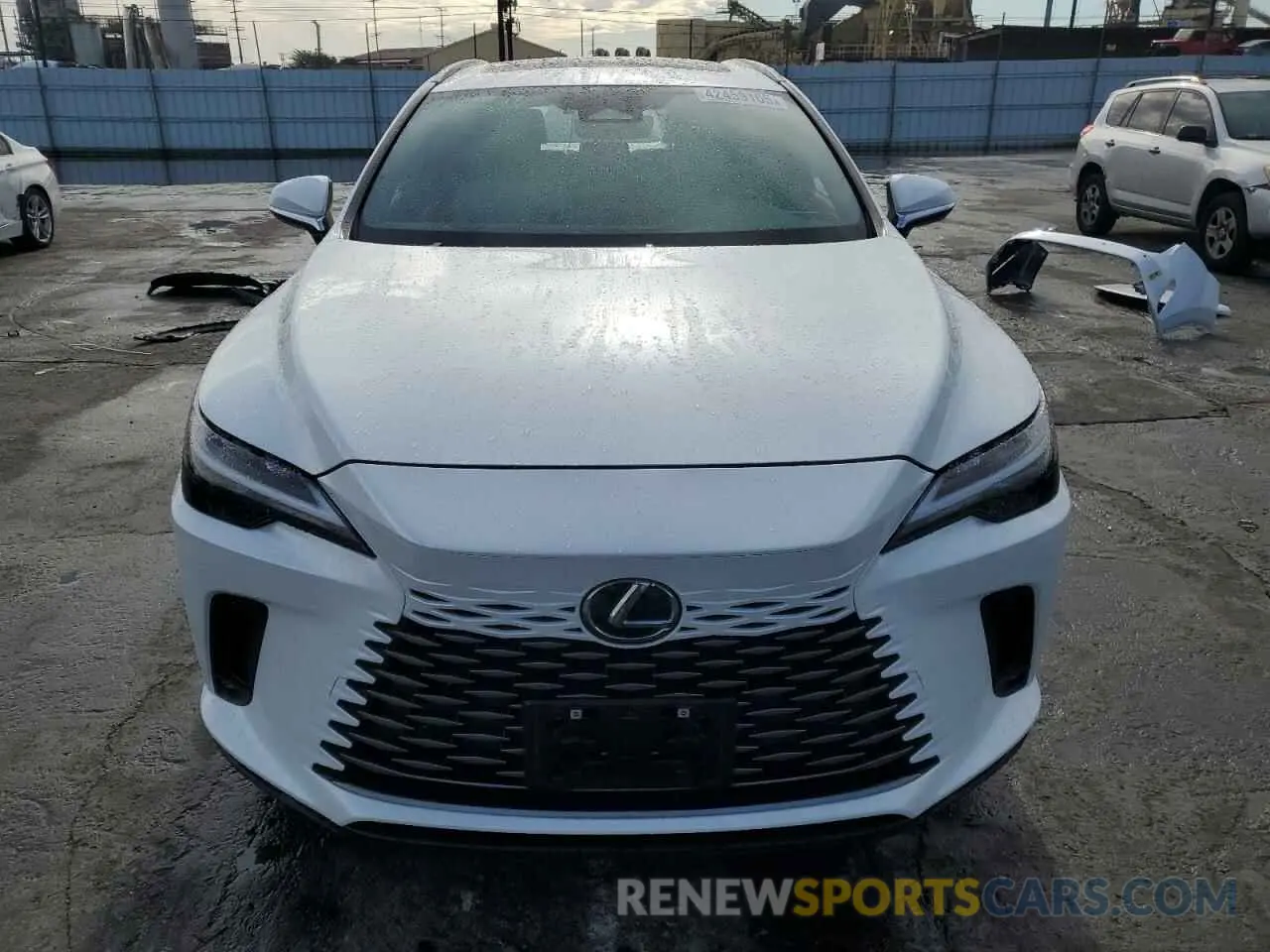 5 fotografías del automóvil dañado JTJCHMAA2P2003045 LEXUS RX 350 PRE 2023