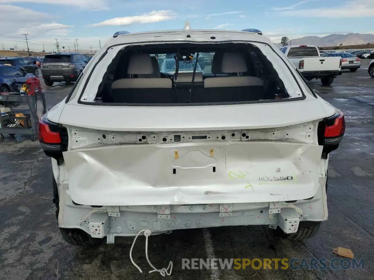 6 fotografías del automóvil dañado JTJCHMAA2P2003045 LEXUS RX 350 PRE 2023