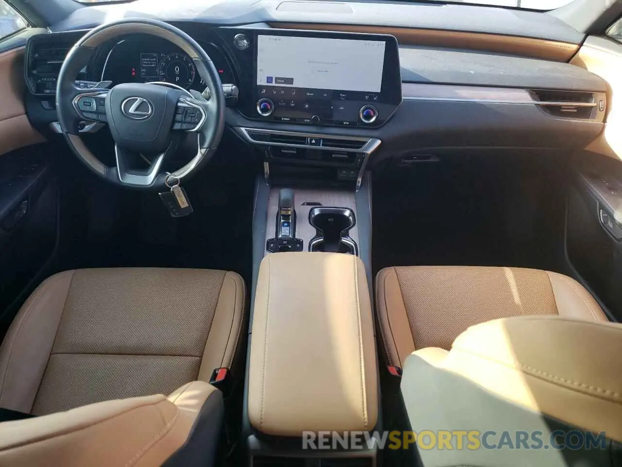 8 fotografías del automóvil dañado JTJCHMAA6P2006725 LEXUS RX 350 PRE 2023