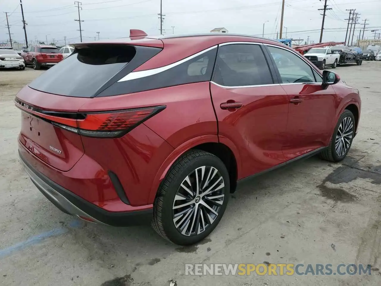 3 fotografías del automóvil dañado JTJCHMAAXP2008011 LEXUS RX 350 PRE 2023