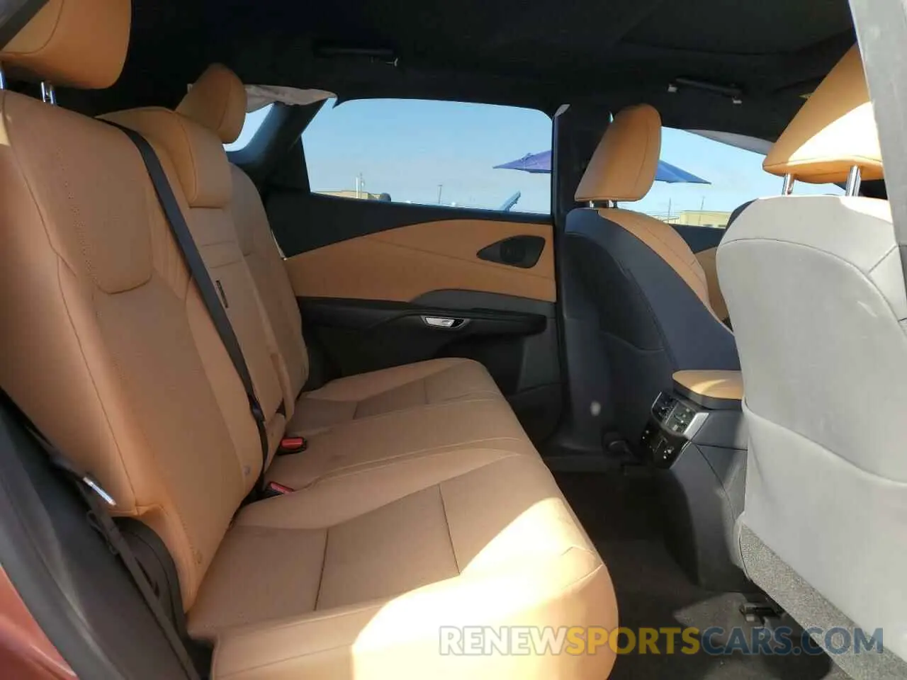 11 fotografías del automóvil dañado JTJCHMAA0R2013642 LEXUS RX 350 PRE 2024