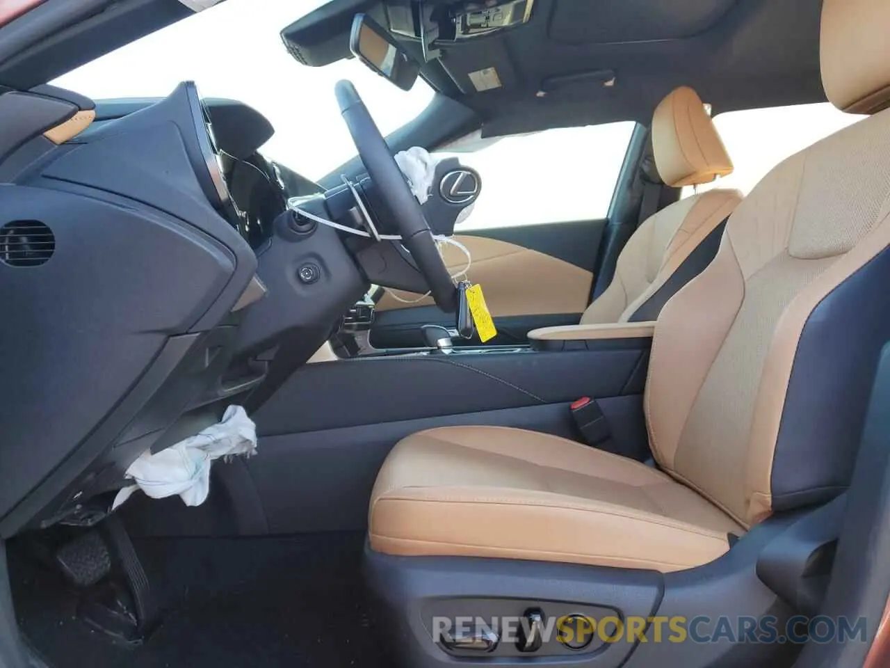 7 fotografías del automóvil dañado JTJCHMAA0R2013642 LEXUS RX 350 PRE 2024
