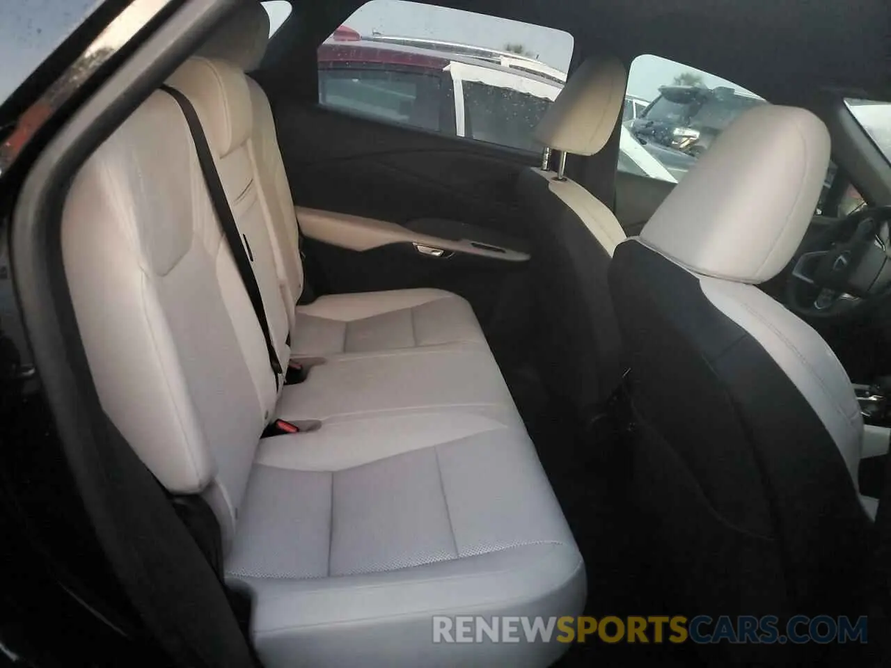 11 fotografías del automóvil dañado JTJCHMAA5R2016827 LEXUS RX 350 PRE 2024