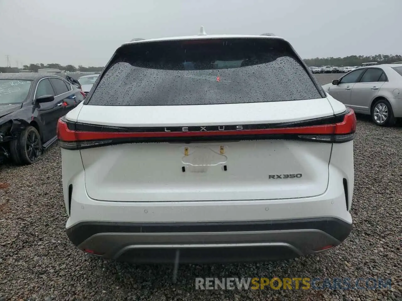 6 fotografías del automóvil dañado JTJCHMAA5R2017637 LEXUS RX 350 PRE 2024