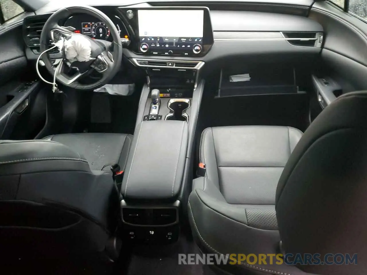 8 fotografías del automóvil dañado JTJCHMAA5R2017637 LEXUS RX 350 PRE 2024