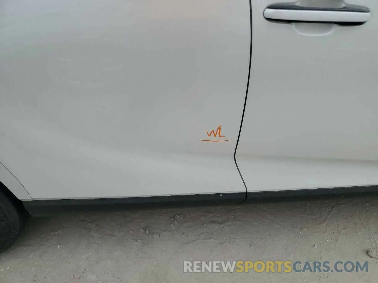 13 fotografías del automóvil dañado JTJCHMAA6R2017355 LEXUS RX 350 PRE 2024