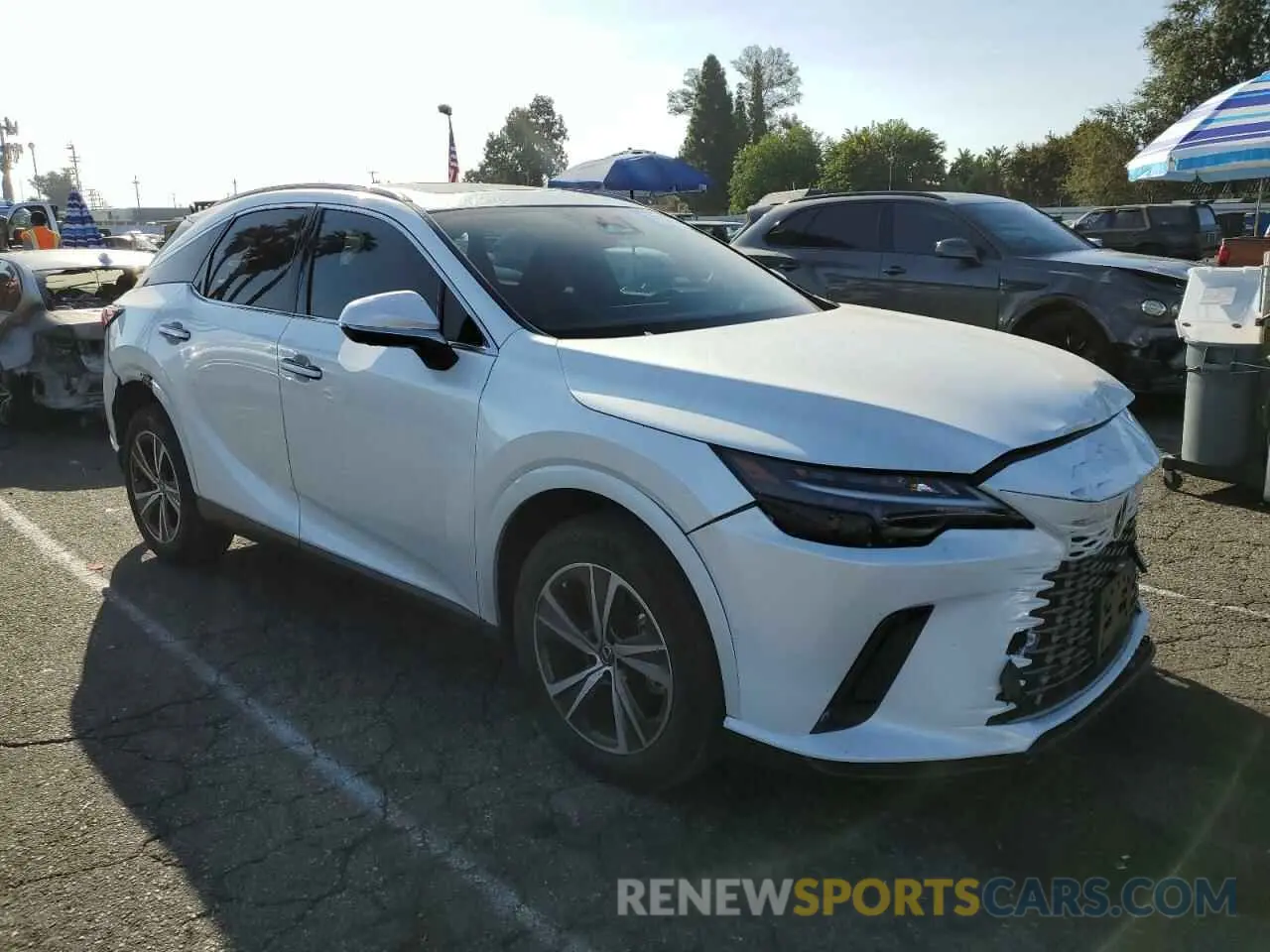 4 fotografías del automóvil dañado JTJCHMAA7R2013315 LEXUS RX 350 PRE 2024