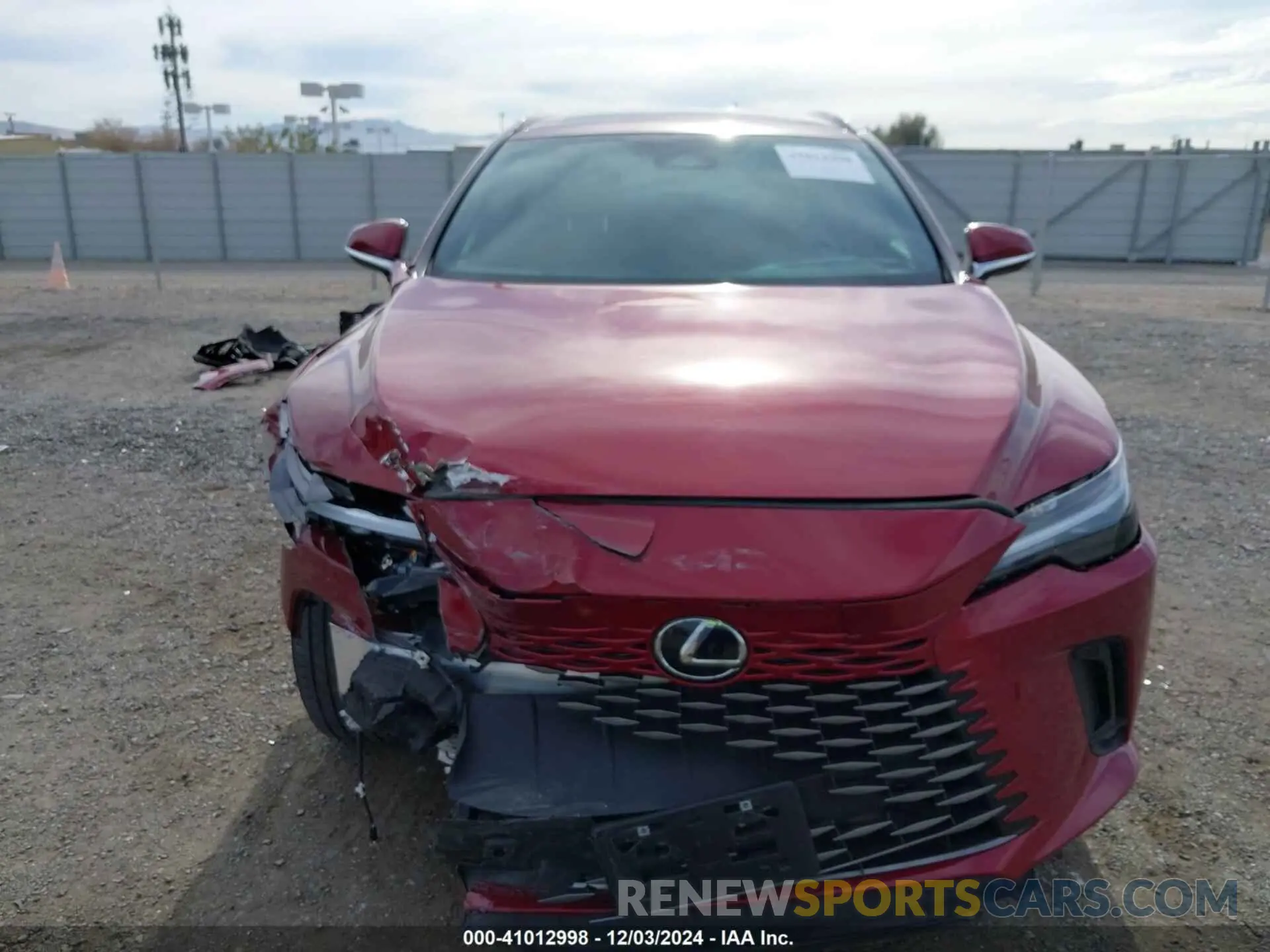 12 fotografías del automóvil dañado 2T2BBMCA1PC004729 LEXUS RX 350H 2023